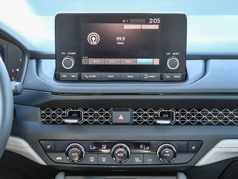 Certified 2025 Honda Accord SE image 14