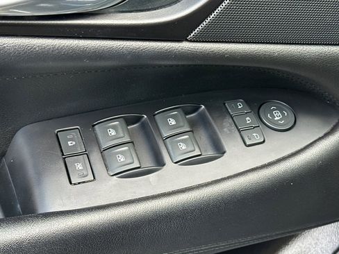 Used 2020 Cadillac Escalade Luxury w/ Escalade Sport Edition image 12