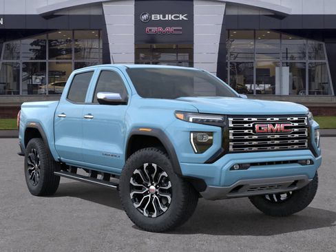 New 2026 GMC Canyon Denali image 7