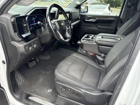 Used 2023 Chevrolet Silverado 1500 LT w/ Safety Package RWD image 10