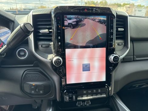 New 2025 RAM 2500 Big Horn AWD/4WD image 15