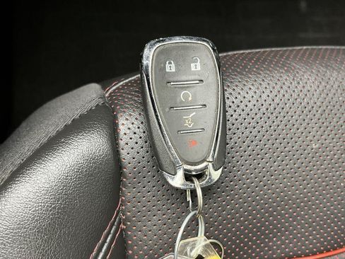 Used 2020 Chevrolet Blazer RS w/ LPO, Floor Liner Package AWD/4WD image 30