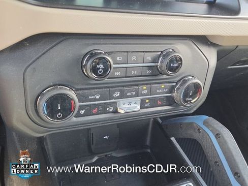 Used 2022 Ford Bronco Wildtrak AWD/4WD image 23