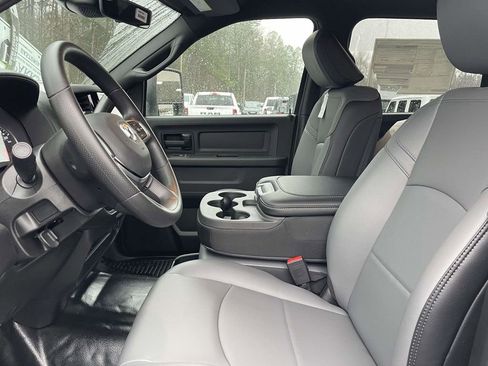 New 2026 RAM 2500 Tradesman w/ Chrome Appearance Group image 25