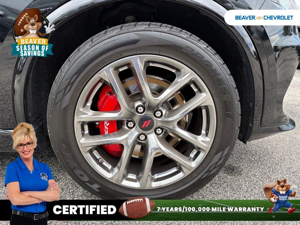 Used 2024 Dodge Durango R/T w/ Tow 'N Go Package AWD/4WD image 10