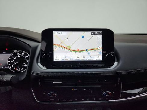 Used 2022 Nissan Rogue SL w/ SL Premium Package image 23