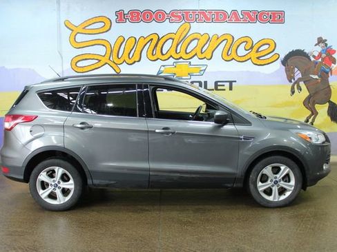 Used 2014 Ford Escape SE w/ Equipment Group 201A image 1