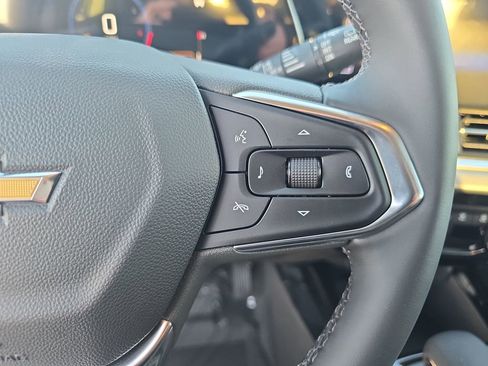 New 2026 Chevrolet Trax LT w/ LT Convenience Package FWD image 18