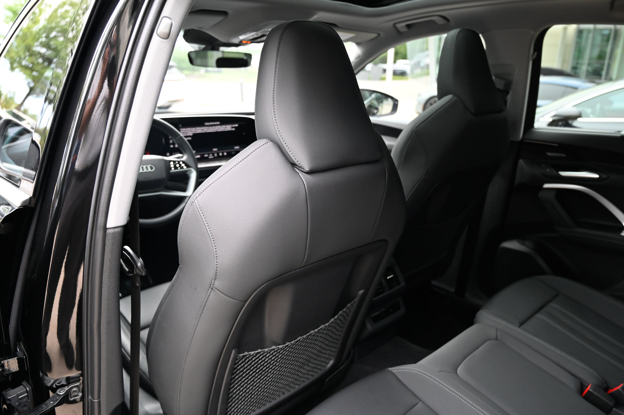 Used 2025 Audi Q5 Premium Plus AWD/4WD image 35