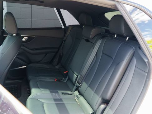 Used 2026 Audi Q8 Premium Plus w/ Premium Plus Package AWD/4WD image 18