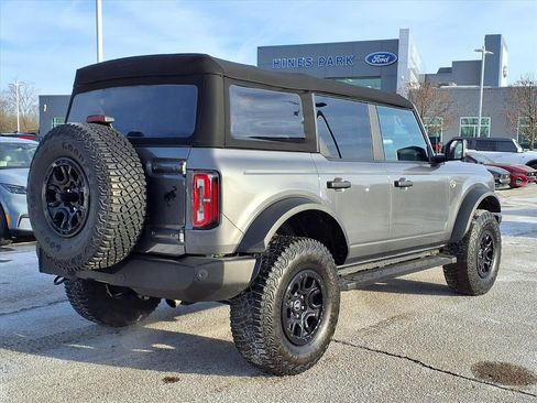 Used 2022 Ford Bronco Wildtrak image 6