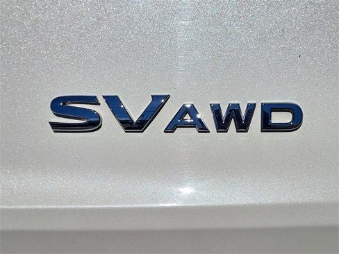 Certified 2023 Nissan Rogue SV image 13