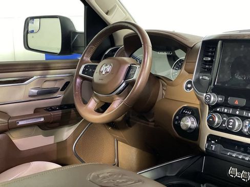 Used 2020 RAM 1500 Laramie AWD/4WD image 10