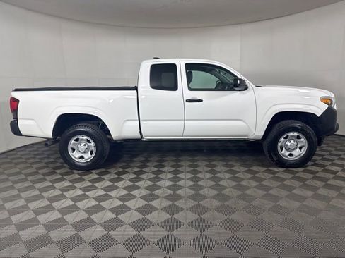Used 2021 Toyota Tacoma SR image 2
