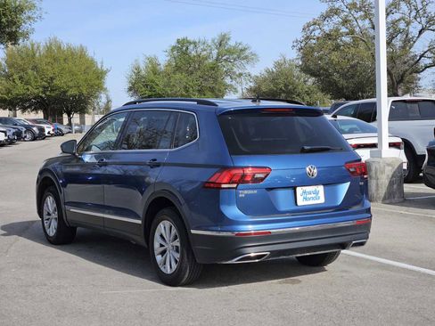 Used 2018 Volkswagen Tiguan SE FWD image 5