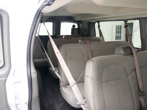 Used 2023 Chevrolet Express 3500 LS RWD image 14