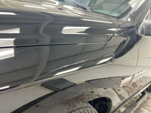 Used 2014 RAM 1500 Express RWD image 35