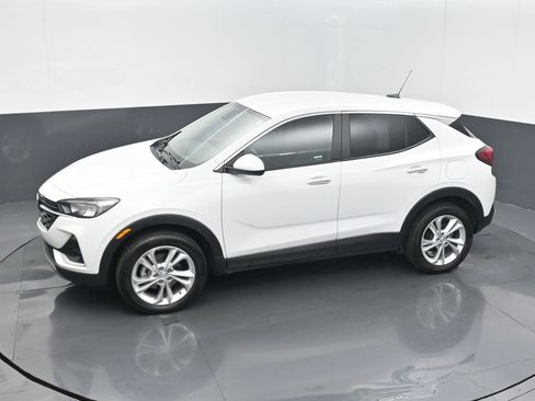 Used 2023 Buick Encore GX Preferred w/ Cold Weather Comfort Package image 12