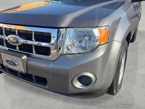 Used 2010 Ford Escape XLS FWD image 26
