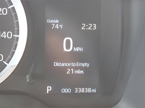 Used 2022 Toyota Corolla SE image 17