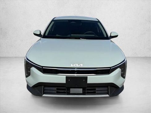 Used 2025 Kia K4 EX FWD image 2