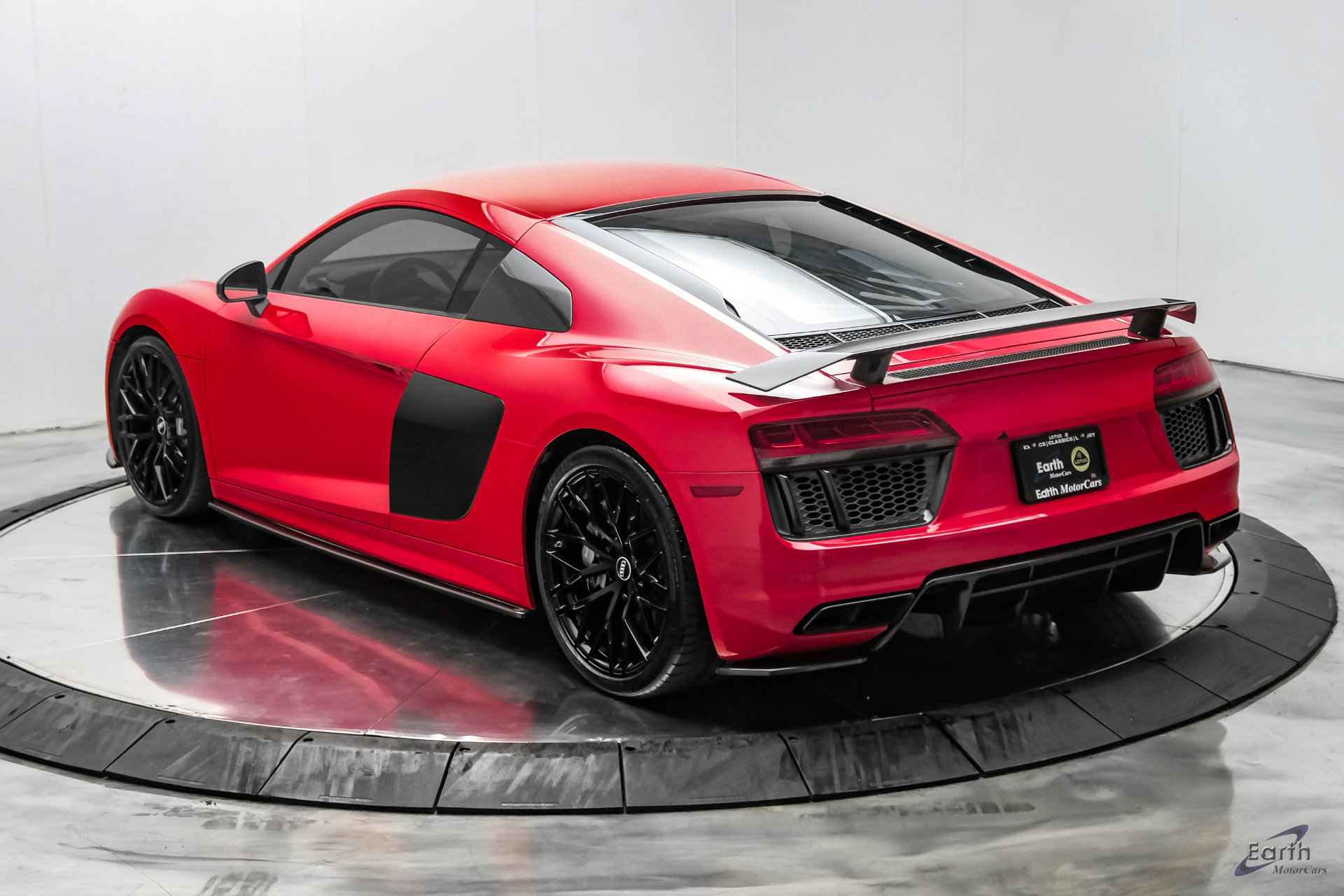 Used 2017 Audi R8 V10 plus AWD/4WD image 11