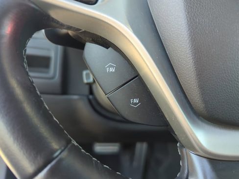 Used 2019 Chevrolet Corvette Stingray Coupe w/ 1LT image 19