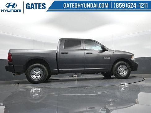 Used 2018 RAM 1500 Tradesman w/ Popular Equipment Group image 31