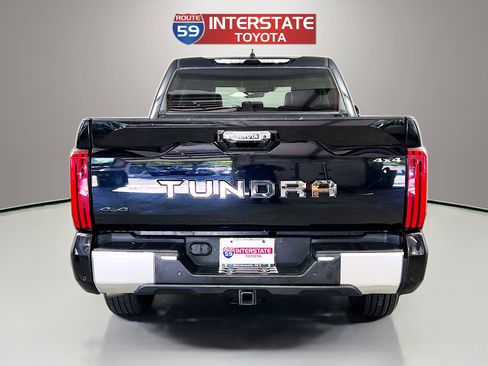 Used 2023 Toyota Tundra Limited w/ Power Package AWD/4WD image 6