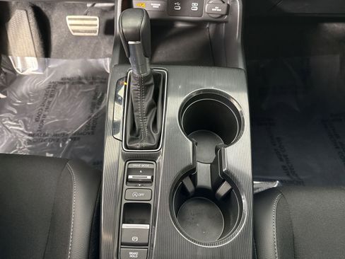 Used 2025 Honda Civic Sport image 16