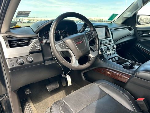 Used 2015 GMC Yukon SLT w/ Open Road Package AWD/4WD image 9