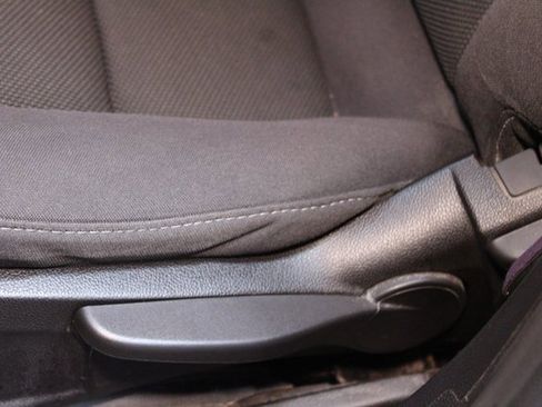 Used 2015 Chevrolet Cruze LT image 18