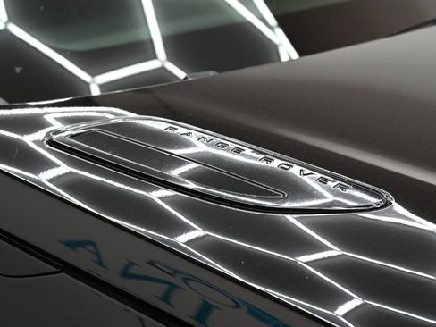 Used 2019 Land Rover Range Rover Velar R-Dynamic HSE AWD/4WD image 13