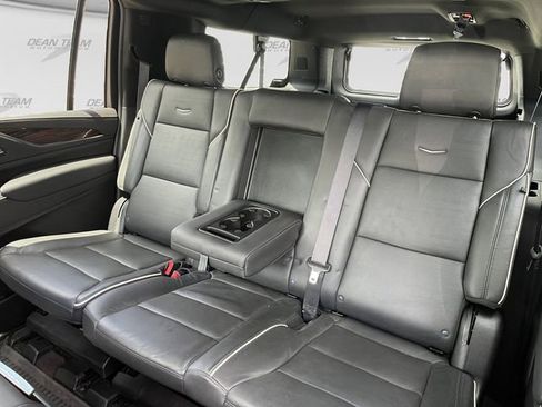 Used 2024 Cadillac Escalade ESV Premium Luxury w/ LPO, Floor Liner Package AWD/4WD image 13