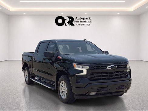 Used 2022 Chevrolet Silverado 1500 RST w/ Diesel Off-Road Package AWD/4WD image 1