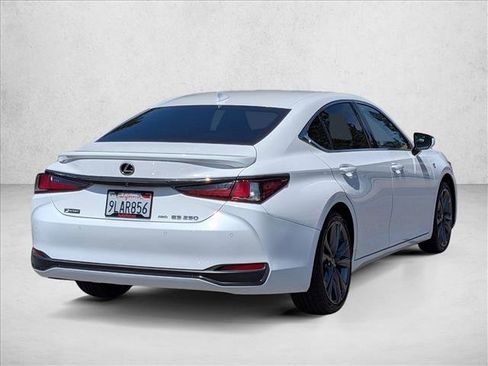Certified 2021 Lexus ES 250 F Sport w/ Accessory Package 2 AWD/4WD image 7