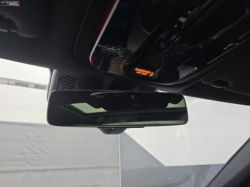 Used 2023 Mercedes-Benz C 300 Sedan image 40