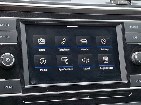 Used 2020 Volkswagen Tiguan S FWD image 18