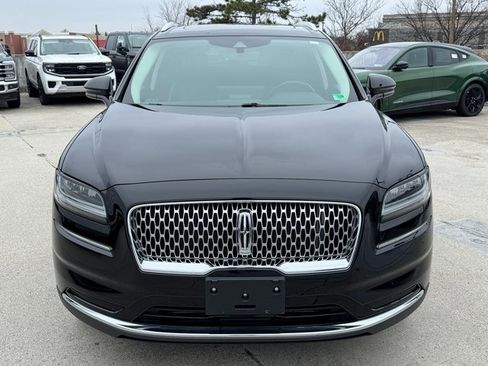 Used 2021 Lincoln Nautilus Reserve image 2