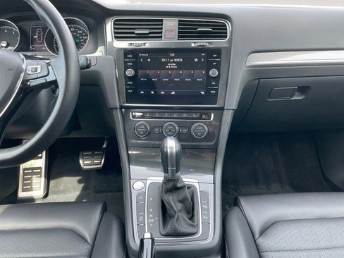 Used 2018 Volkswagen Golf Alltrack SEL AWD/4WD image 11