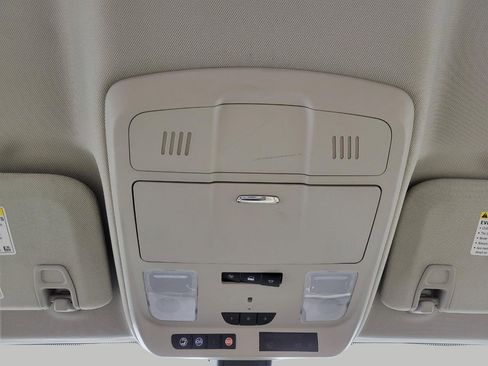 Used 2020 Buick Envision Preferred image 18