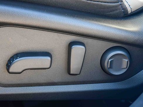 New 2025 Subaru Forester Limited image 21