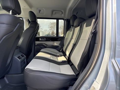 New 2025 INEOS Grenadier Fieldmaster Edition image 27