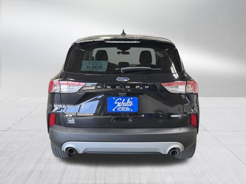 Used 2020 Ford Escape SE image 6