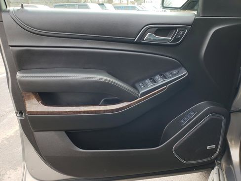 Used 2017 Chevrolet Tahoe LT image 10