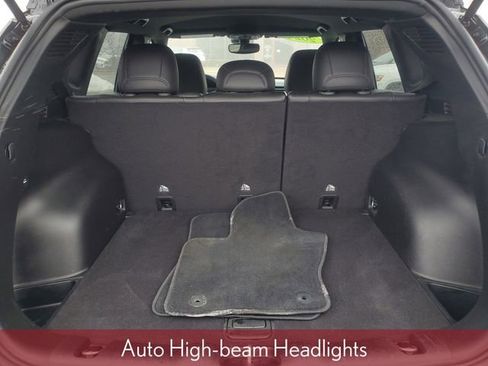 Used 2024 Jeep Compass Limited image 38