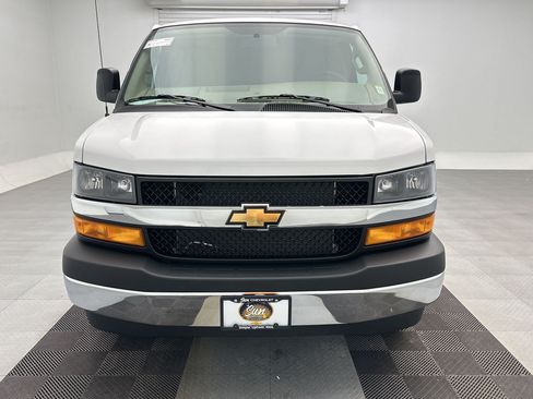 New 2026 Chevrolet Express 2500 Extended w/ Driver Convenience Package RWD image 6