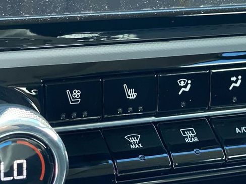 New 2027 Chevrolet Bolt RS w/ Technology Package FWD image 27