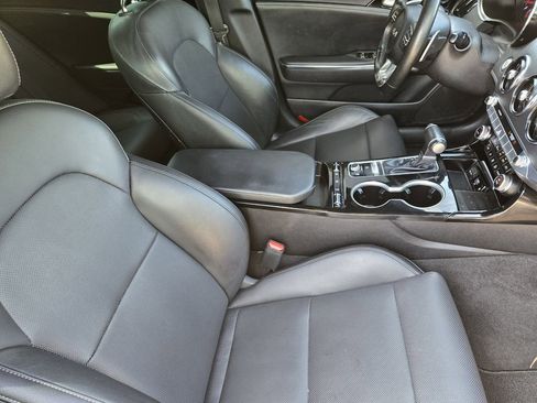 Certified 2022 Kia Stinger GT-Line AWD/4WD image 19