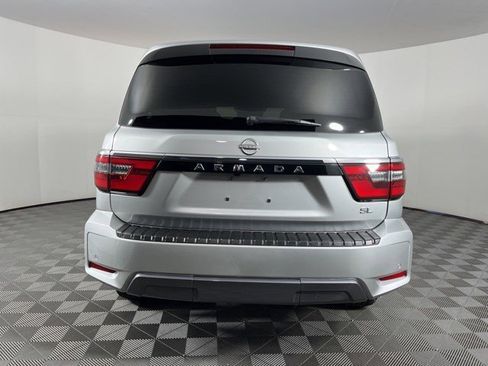 Used 2024 Nissan Armada SL image 6